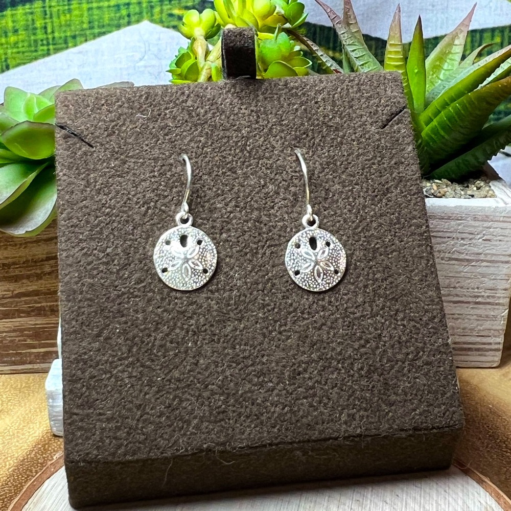 VTG| 925 Sand Dollar Earrings 🏝️